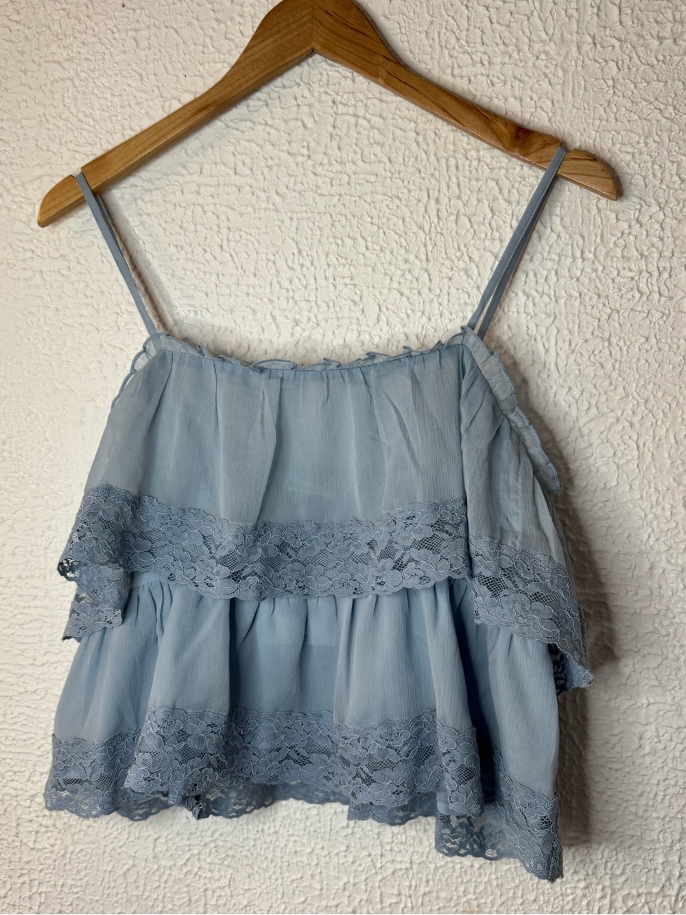 American Eagle Outfitters Light Blue Lace-Trim Tiered Camisole